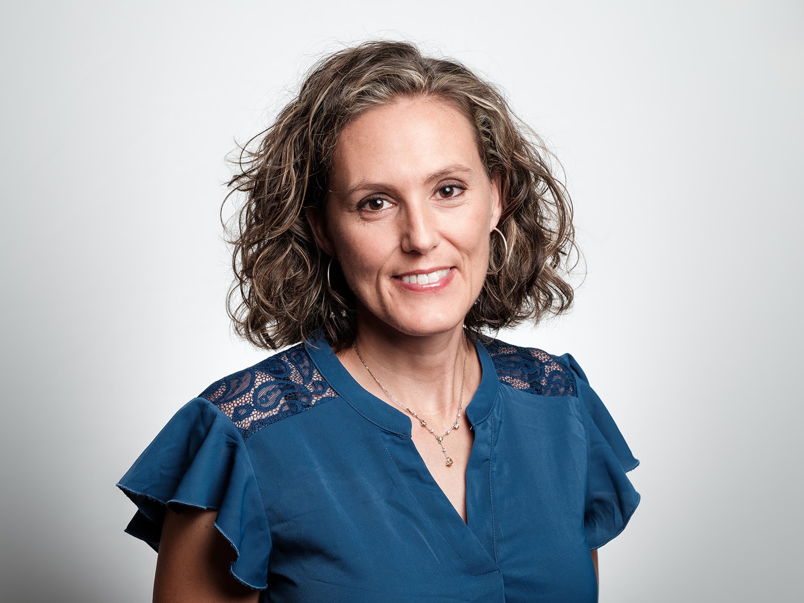 Portrait of author Debbie DeLine